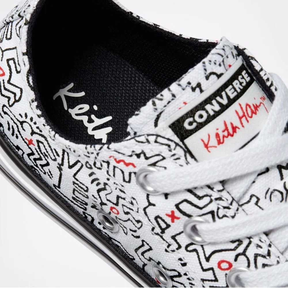 Converse Chuck Taylor All Star Ox Keith Haring Size 2 Youth